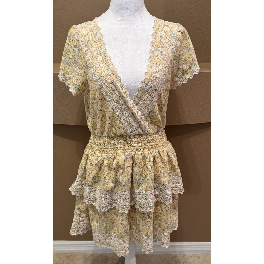 AMERICAN EAGLE Yellow Floral Lace Trim Mini Dress Size M